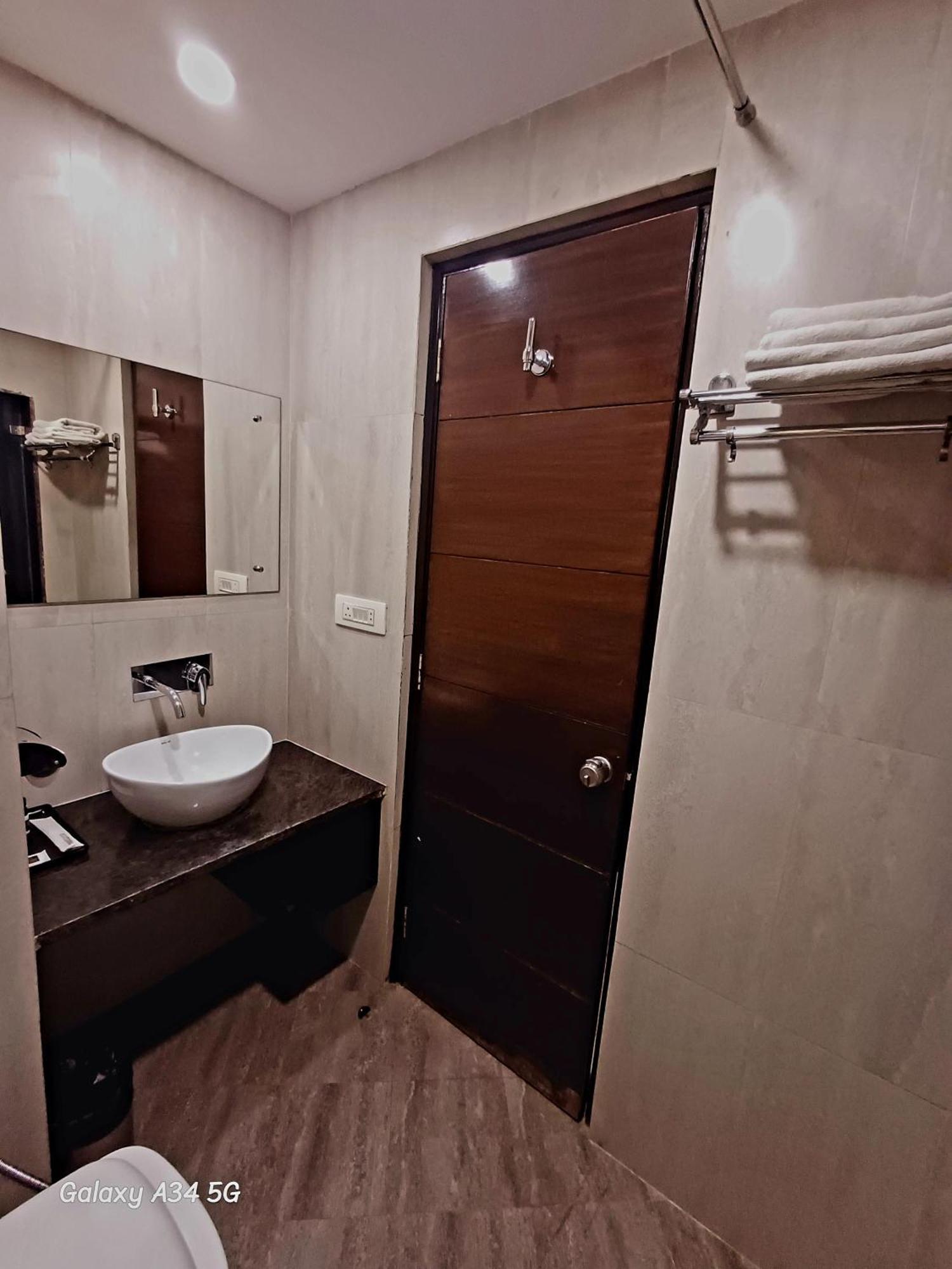 Hotel Suncity Plaza, Sitapura, Jaipur Eksteriør bilde