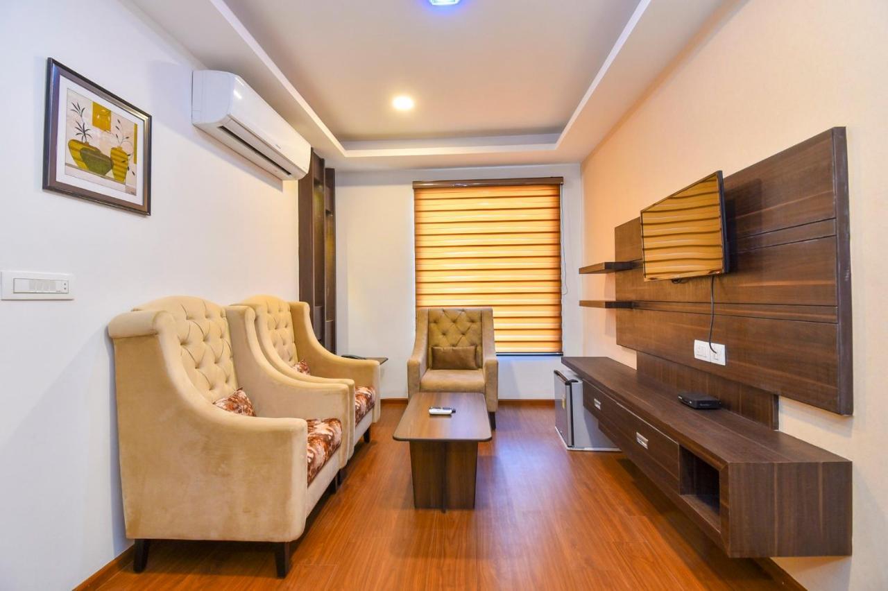 Hotel Suncity Plaza, Sitapura, Jaipur Rom bilde