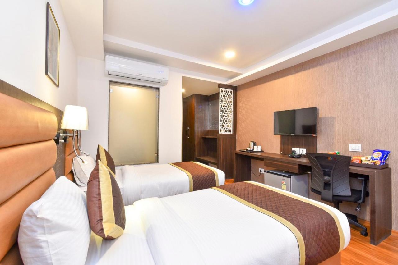 Hotel Suncity Plaza, Sitapura, Jaipur Rom bilde